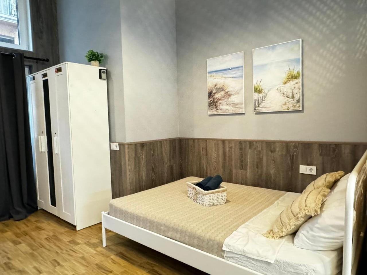 Appartement Salom 5 à Valence Extérieur photo