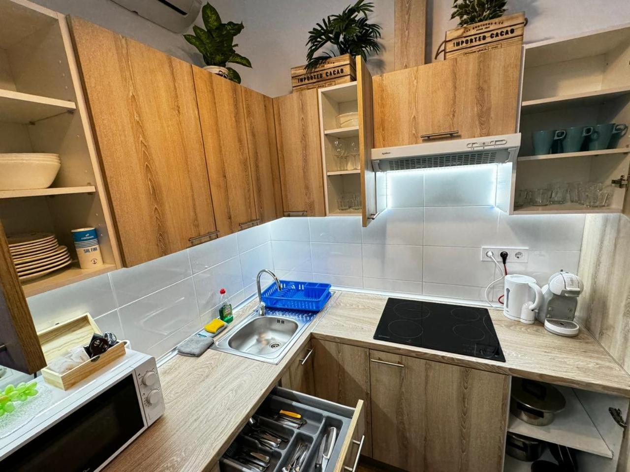 Appartement Salom 5 à Valence Extérieur photo