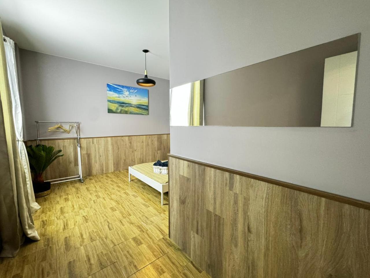 Appartement Salom 5 à Valence Extérieur photo