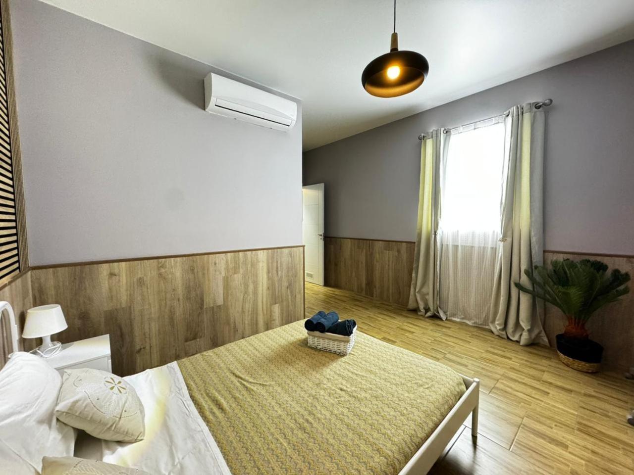 Appartement Salom 5 à Valence Extérieur photo
